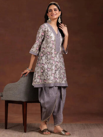 Grey Printed Silk Blend A-Line Kurta With Bottom
