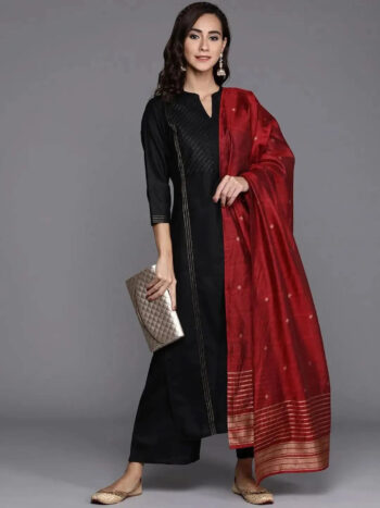 Black Solid Cotton Straight Kurta With
